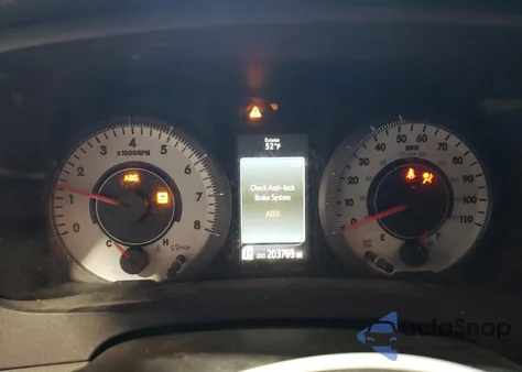 2015 Toyota Sienna Sport z USA, uszkodzony, nr VIN 5TDXK3DC3FS649909